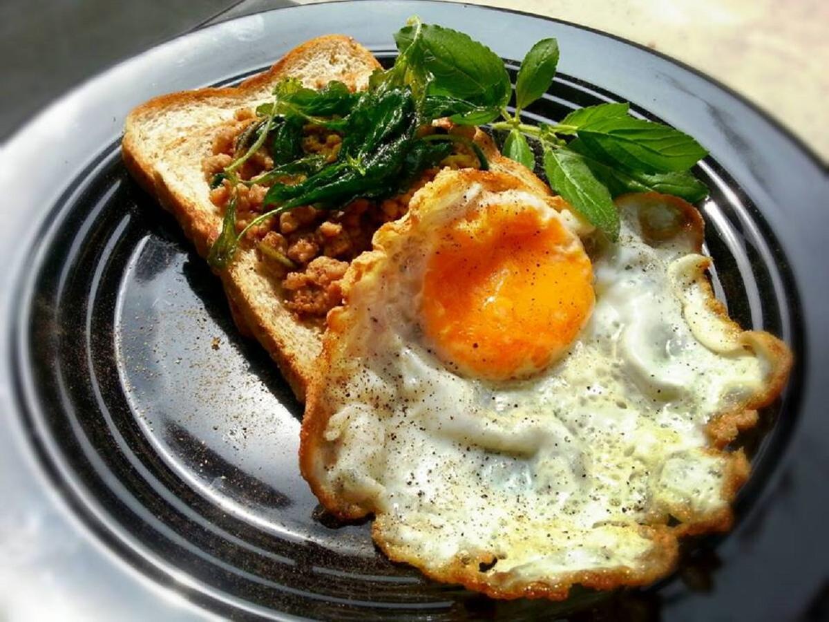 The Myth - Sud Sathorn Bed and Breakfast Μπανγκόκ Εξωτερικό φωτογραφία