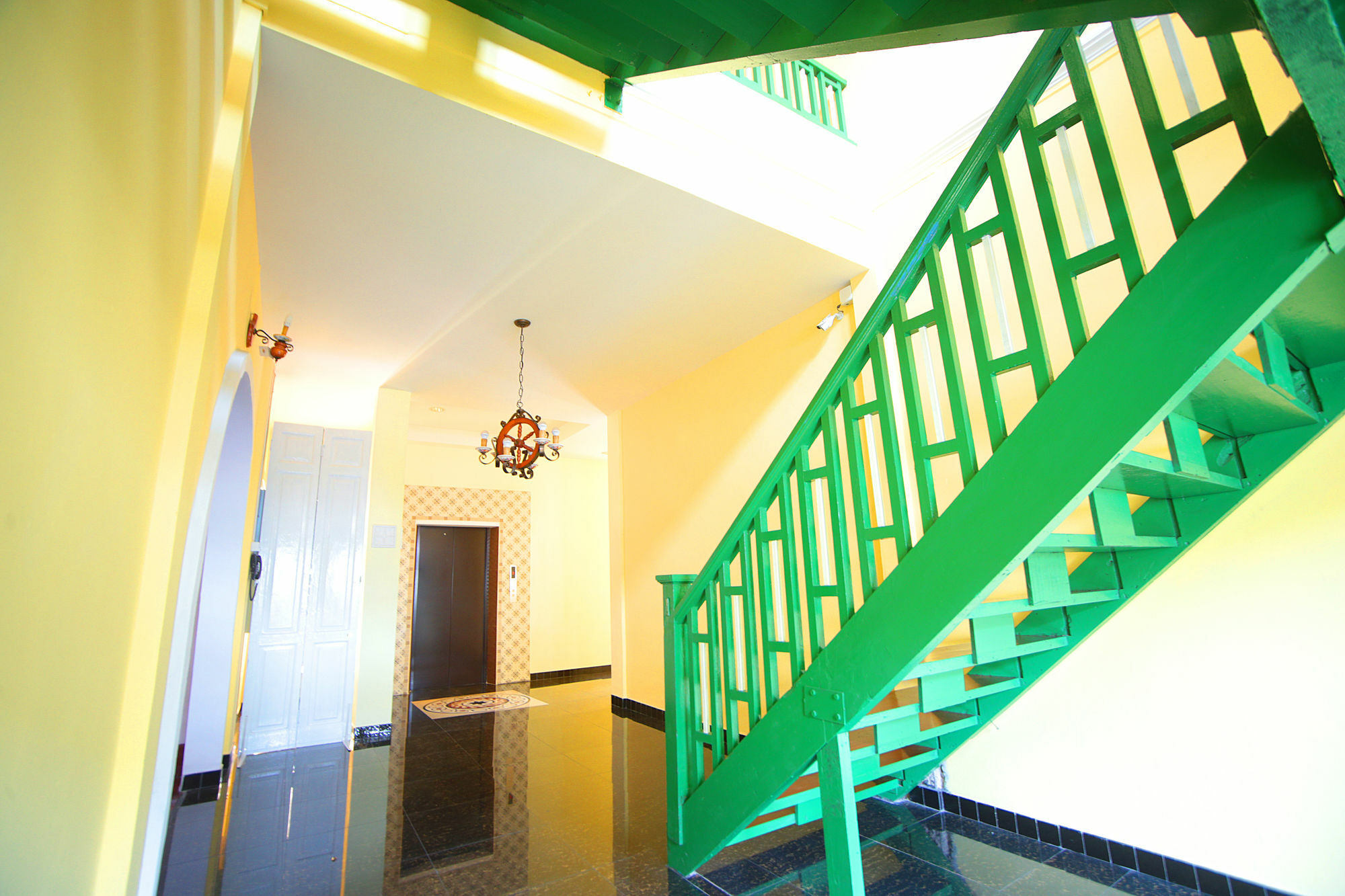 The Myth - Sud Sathorn Bed and Breakfast Μπανγκόκ Εξωτερικό φωτογραφία